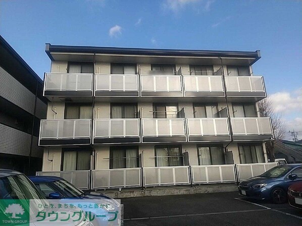 レオパレス拝島町IIの物件外観写真